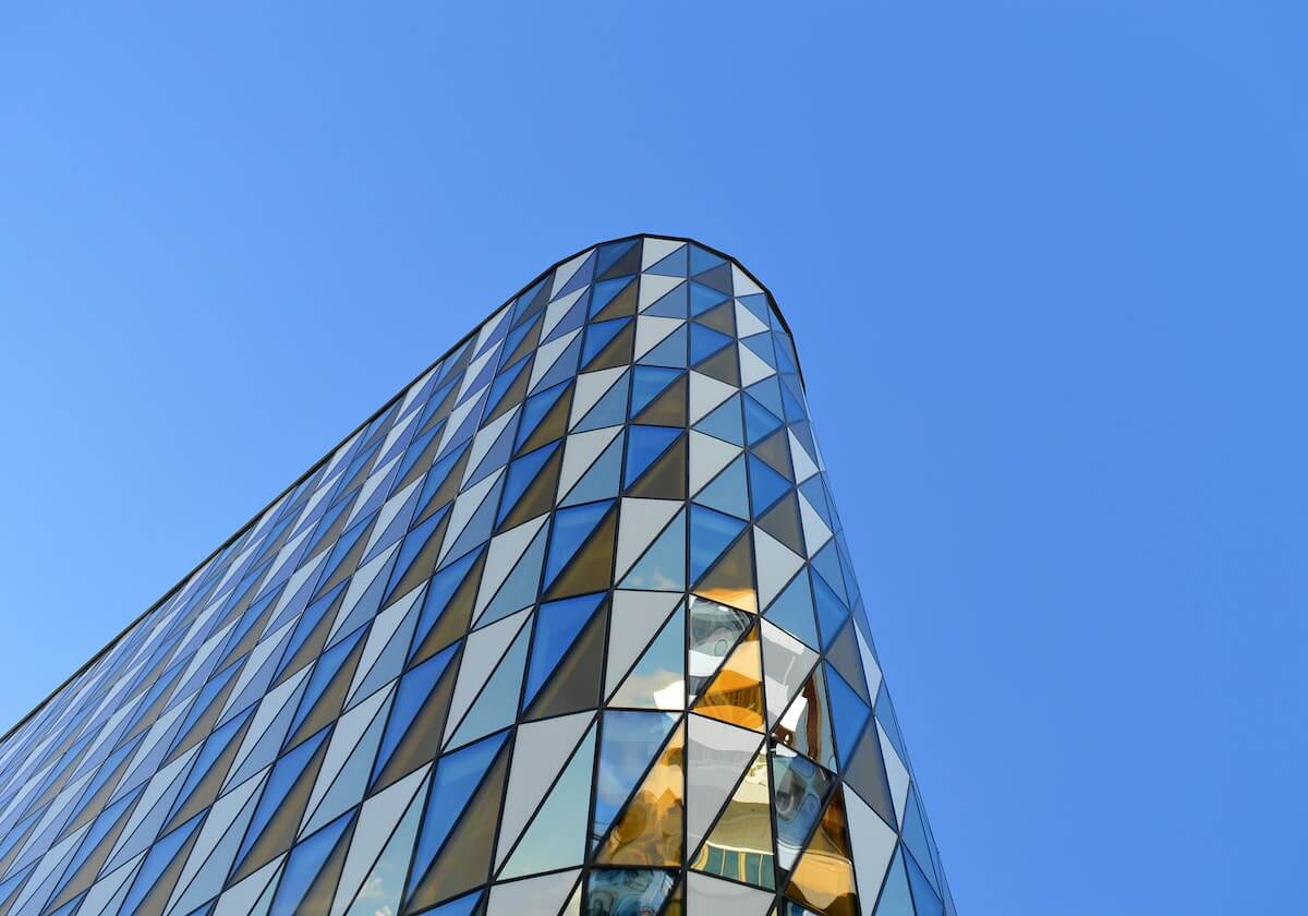 1250万镑打水漂?曼城新援召回变陪练,18场零首发陷生涯死局?