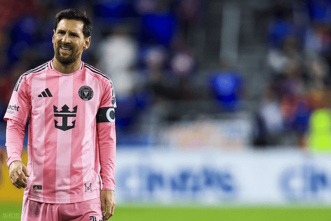 38岁的梅西,还在用传球教年轻人踢球